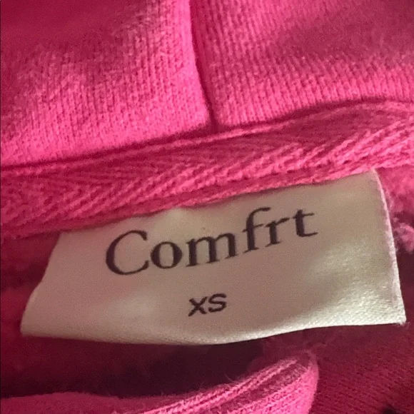 Comfort-Embroidered Pink Hoodie - Women - Picture 5 of 5